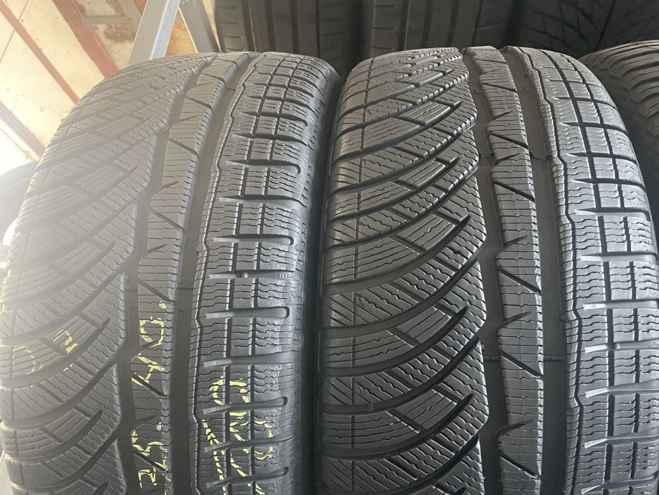 Anvelope 235/40/18 Michelin M+S set 4 buc