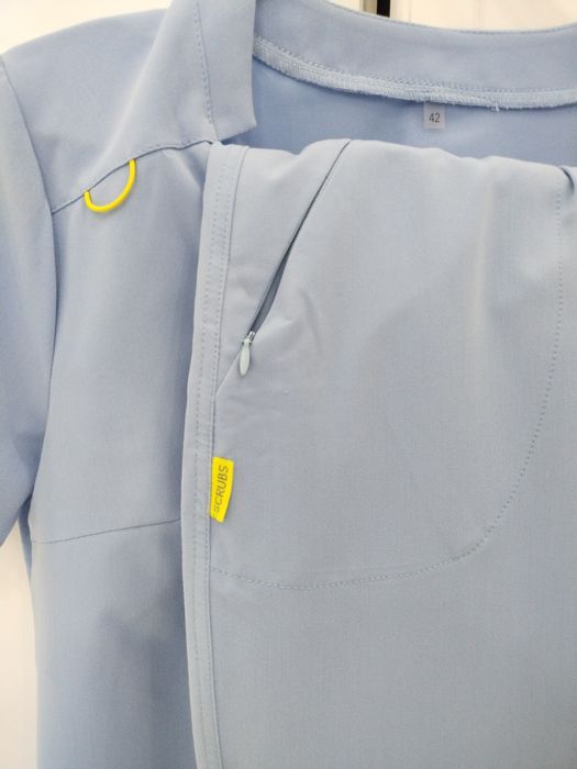 Медицинская форма scrubs