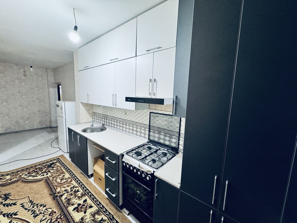 Продается 1 комнатная квартира.Мирзо Улугбекский район.Массив Карасу-6