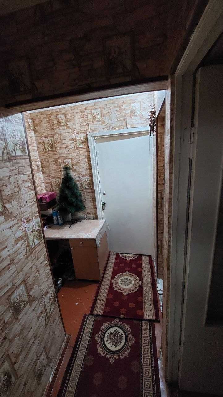 Продаётся 2х комн квартира на 4 этаже Ор-р Динамо