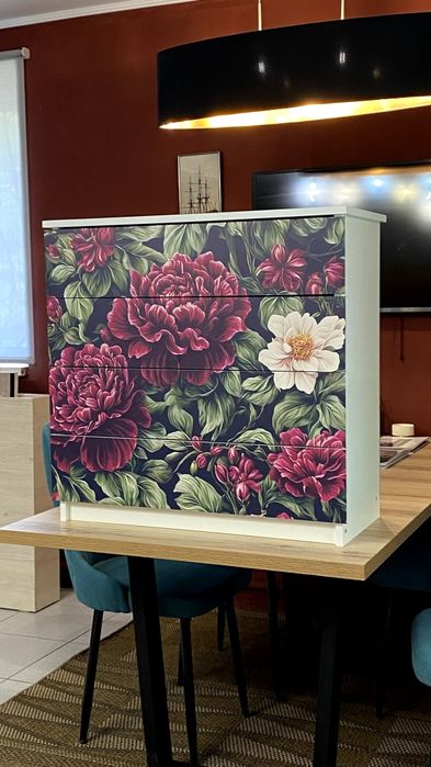 Дизайнерский комод