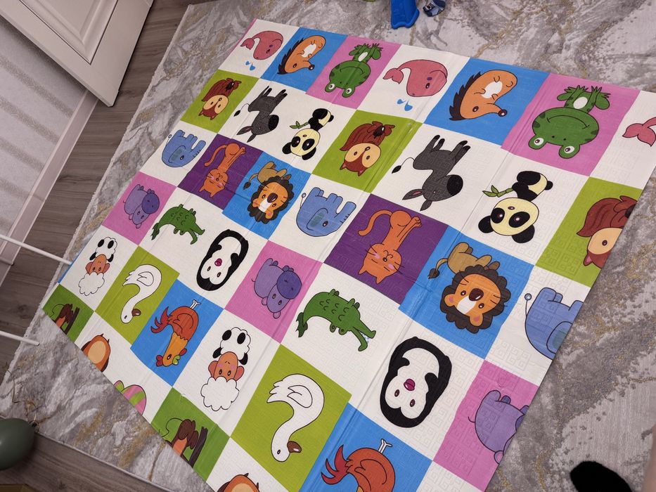 Отдам бесплатно детский коврик