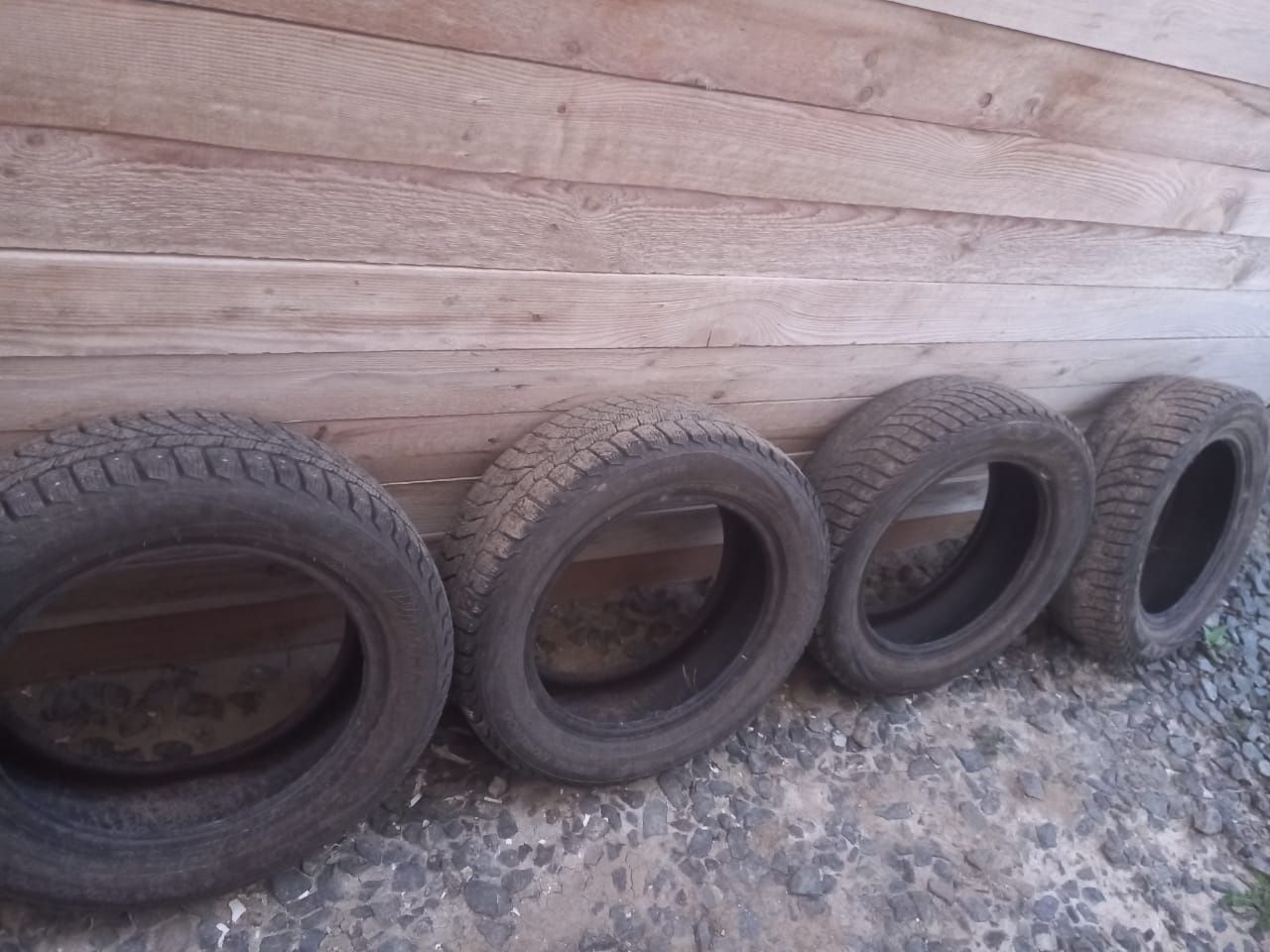 Продам Покрышки и шины