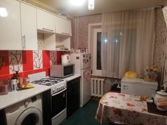 Сдам 3 комн квартиру семейным
