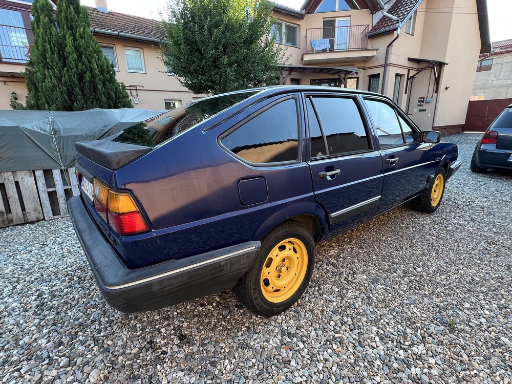 VW Passat B2 1987 Facelift