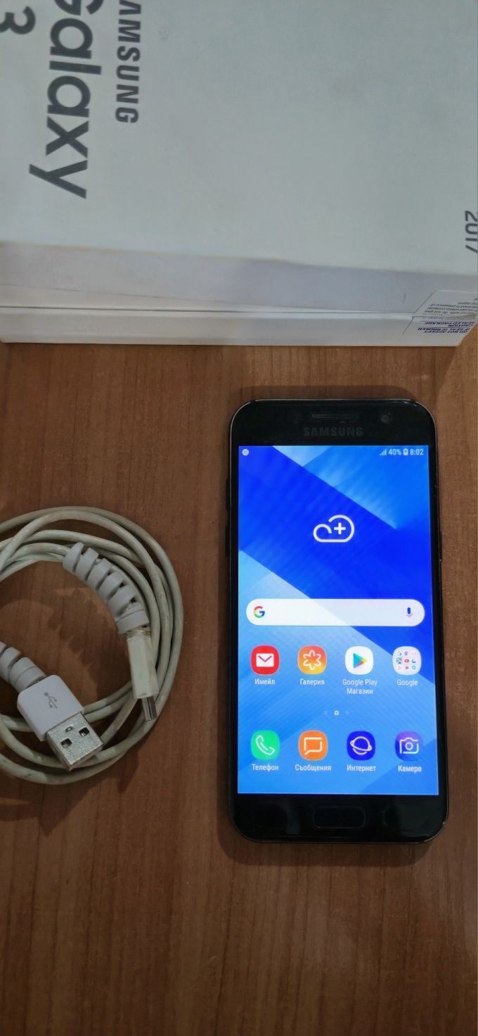 Продавам  Samsung GalaxyA3