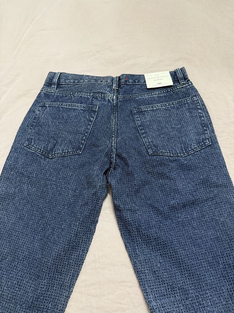 Дамски дънки с камъчета ZARA