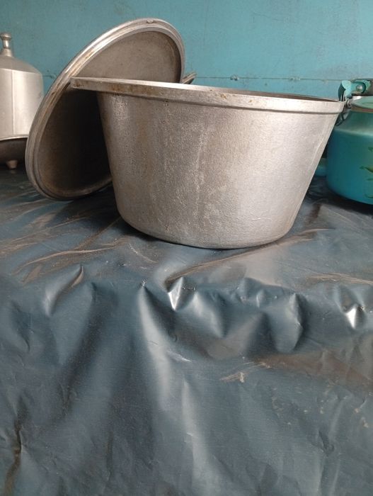 Продам казаны в хорошем состоянии