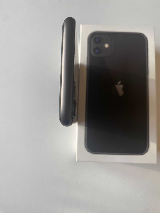 iPhone 11  64gb ИДЕАЛЕН