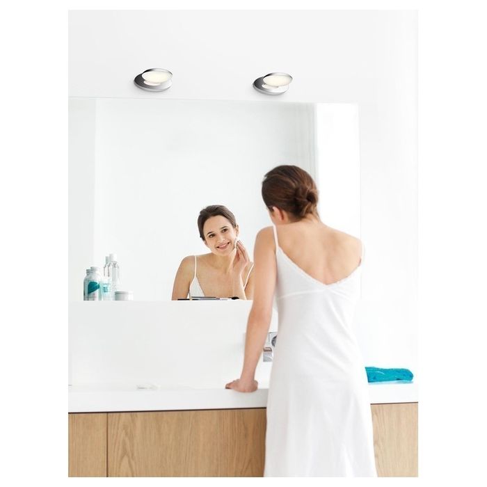 Lampa aplica Baie Philips LED, 60% reducere