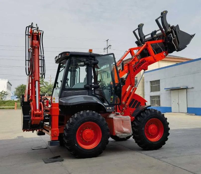 Продается новый экскаватор погрузчик