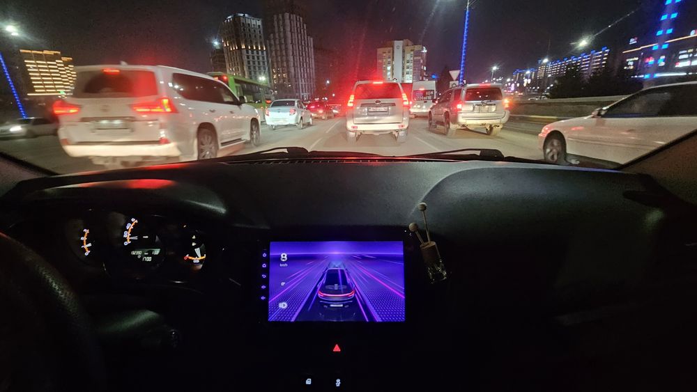 Продам лада Весту 2019г весь в родне