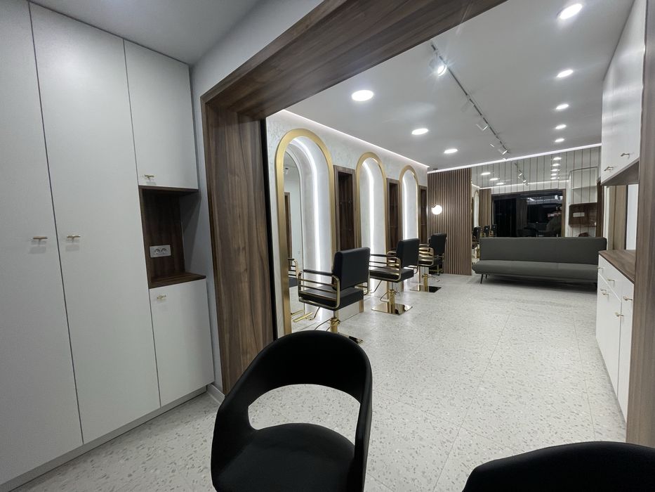 Inchiriez salon infrumusetare