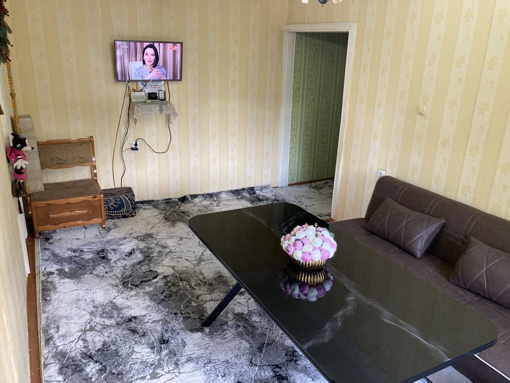 Продам 1/4/5 чистая квартира с удобствами….