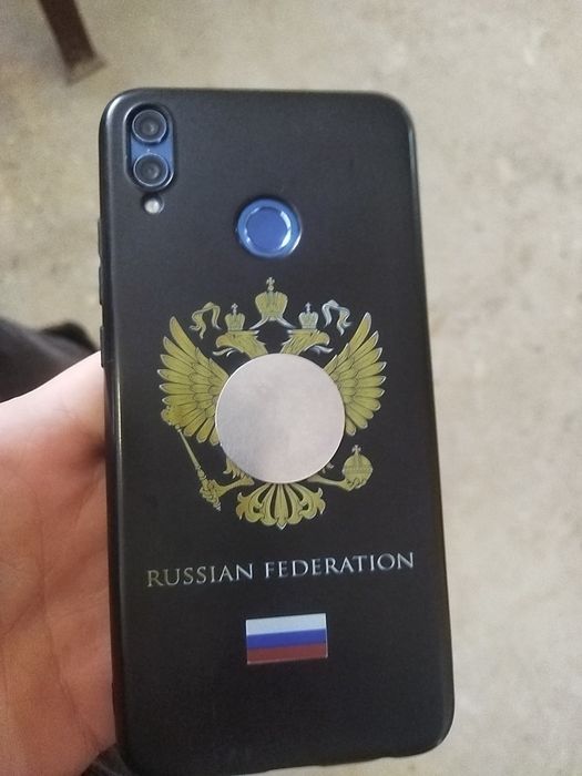 Телефон Honor 8X