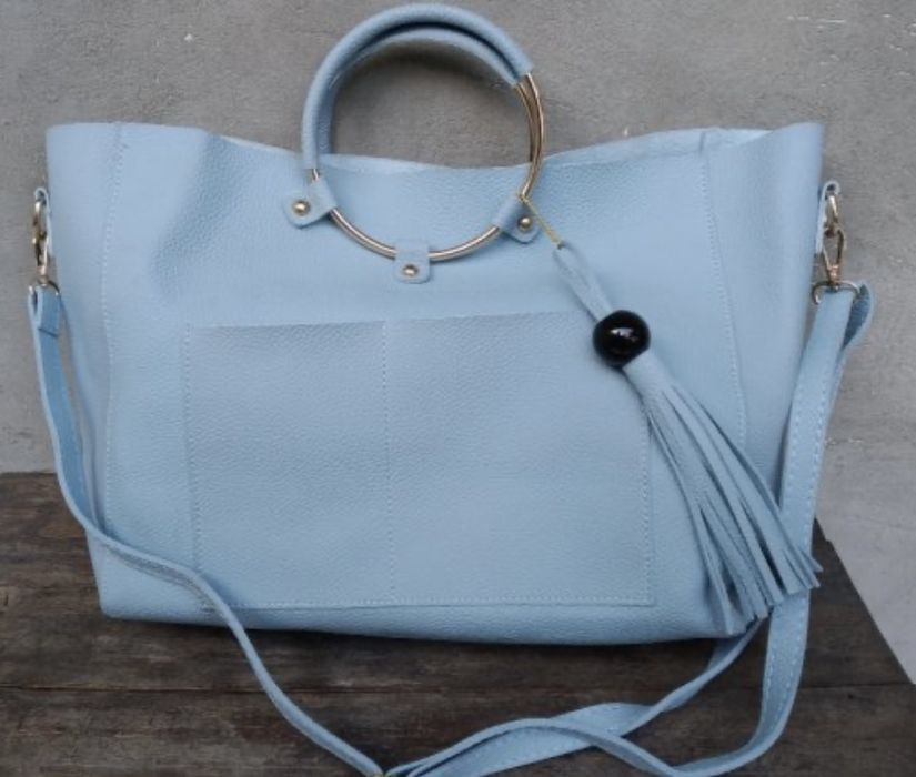 Разпродажба на нови дамски чанти