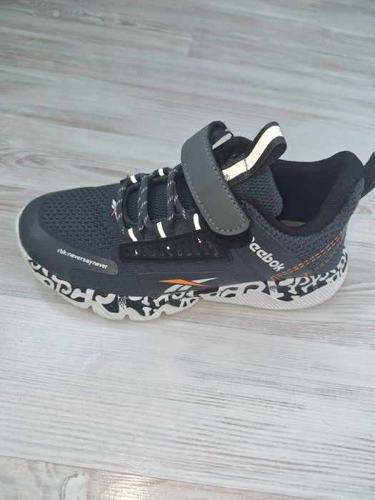 Кроссовки как новые