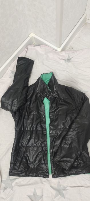 Куртки для подростков и для малышей отдам дёшево