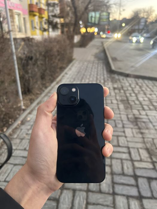 Айфон 13 128 гб..
