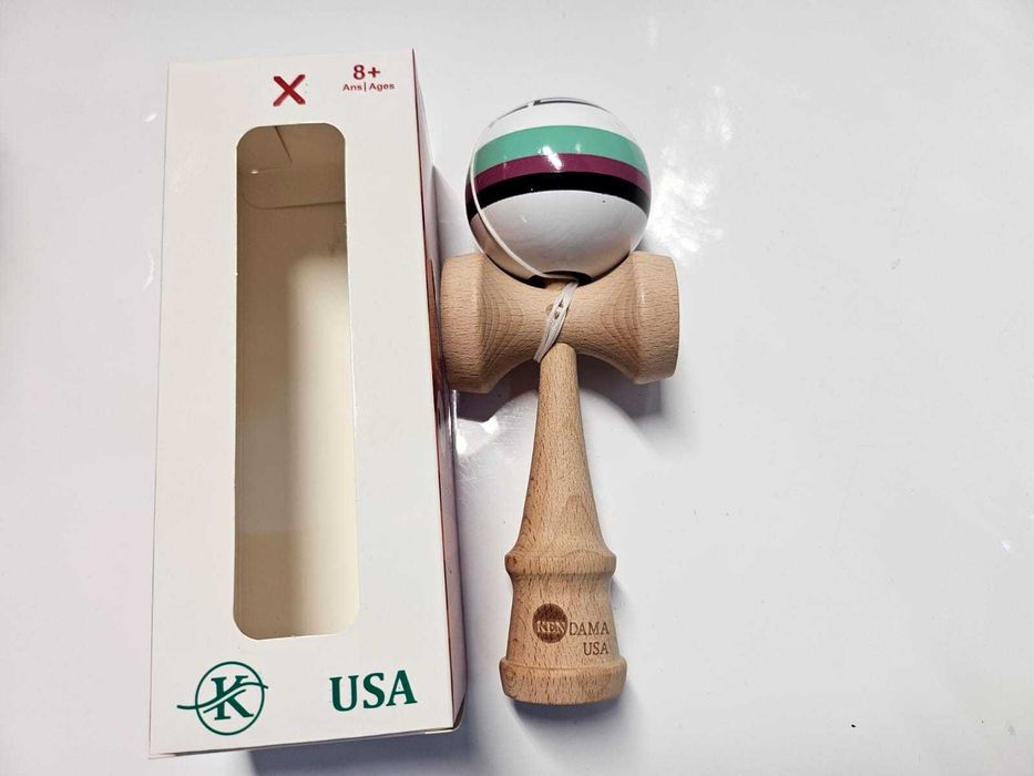 Kendama NOUA USA - bila lucioasa - 18cm