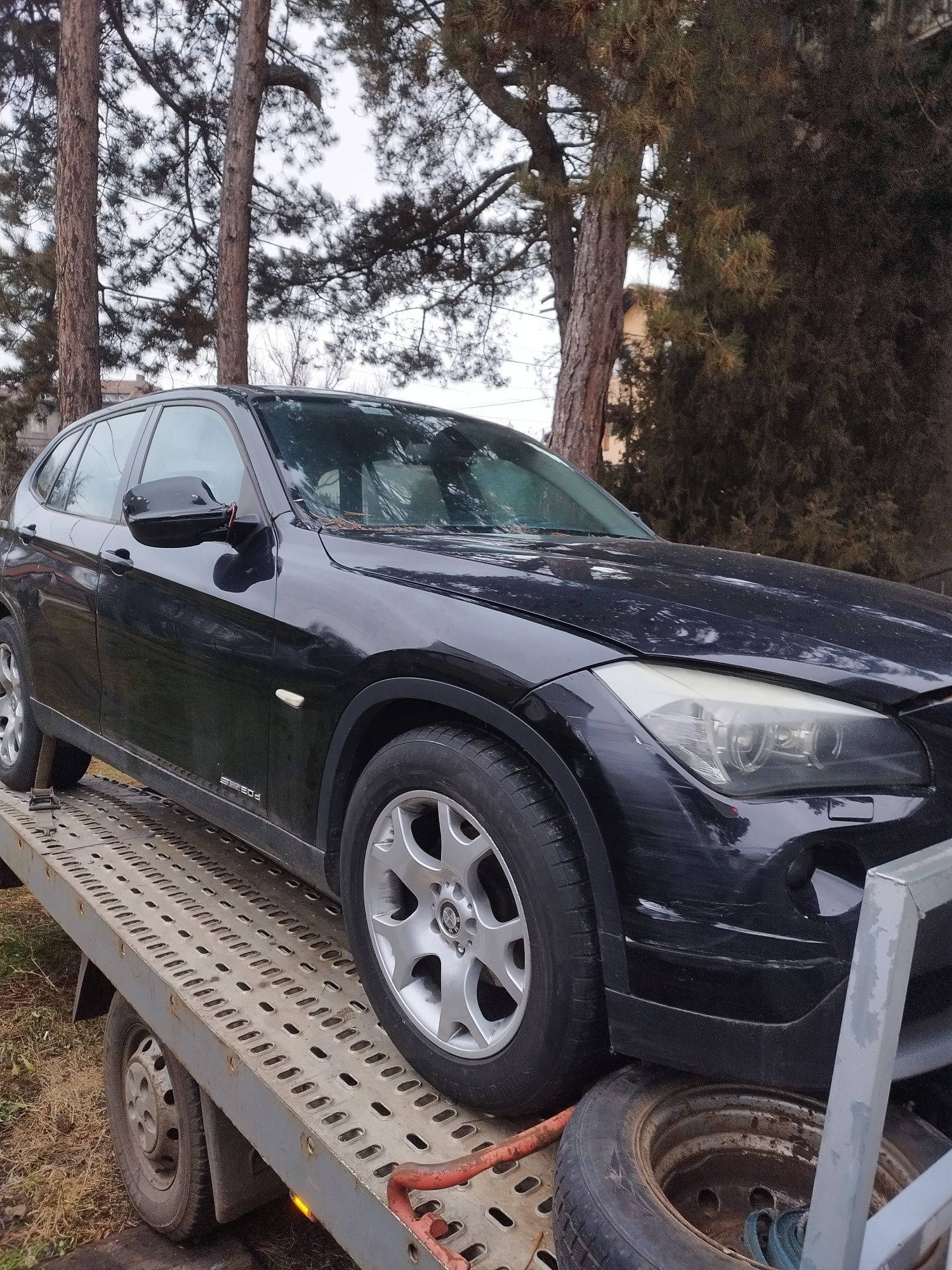 BMW X1 2.0d. S.DRIVE на части