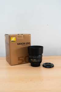 Vând obiectiv Nikon 50mm 1.4G