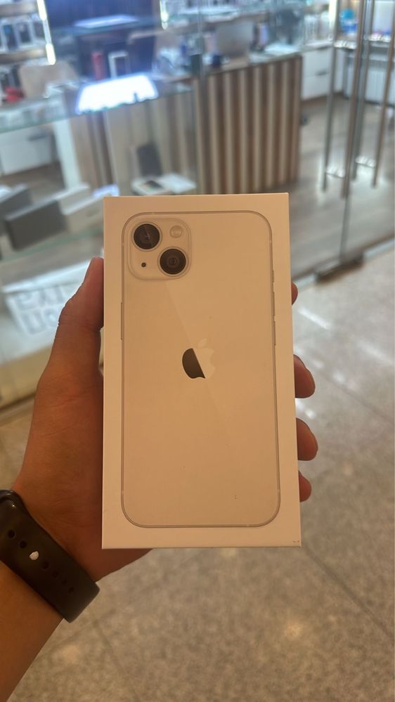 Продам айфон 13 iphone 13