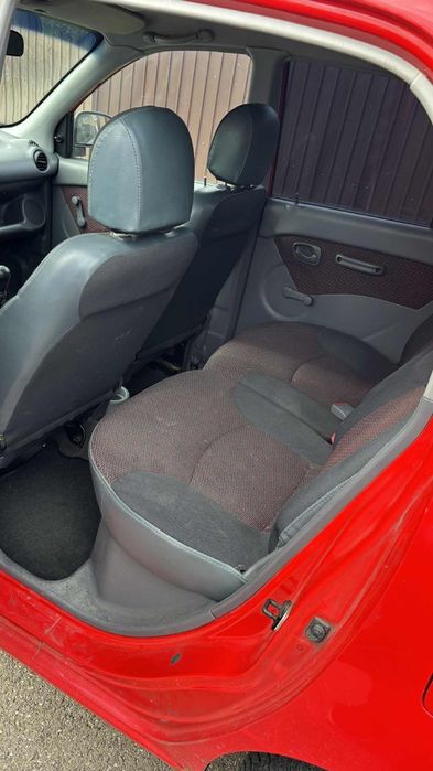 Se vinde hunday atos prime 1.0 benzina 700euro neg