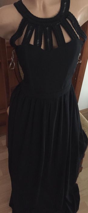 haine noi- rochii lungi/scurte, sacouri, camasi si blugi barbatesti