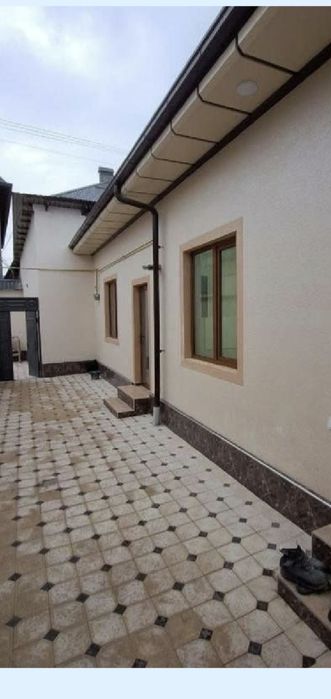 Уютный дом из трёх комнат