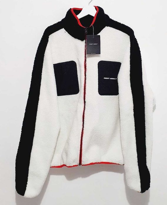 Нови оригинални шерпа якета и суичър Night Addict