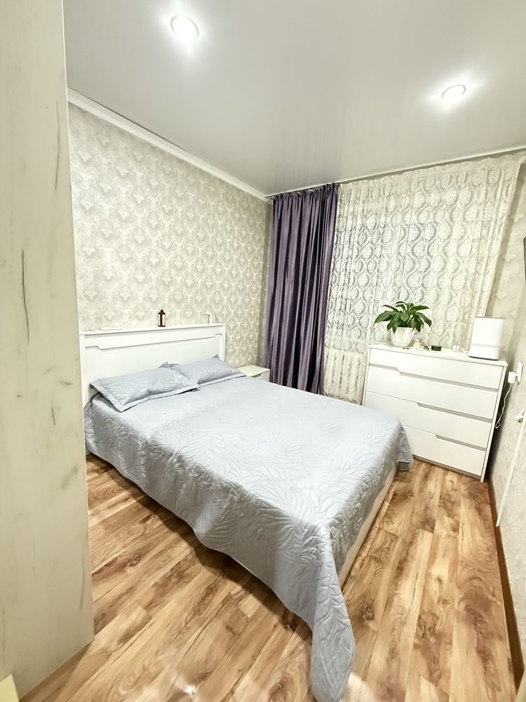 3комн, Кошкарбаева 3, 2этаж