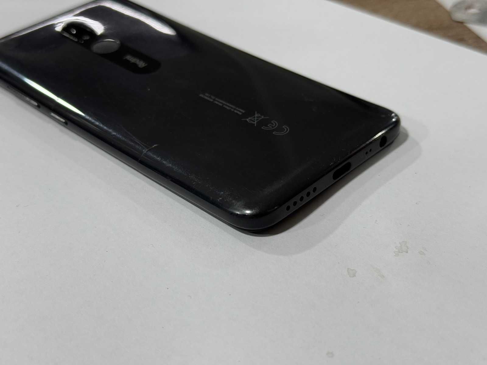 Продавам Redmi 8