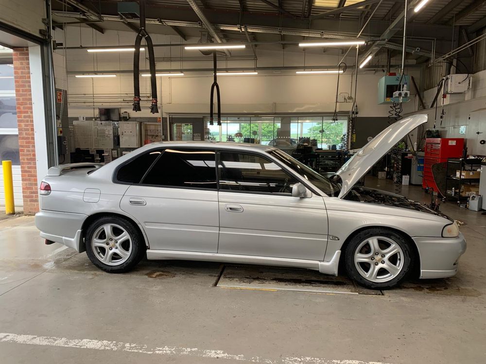 Vand subaru legacy GT