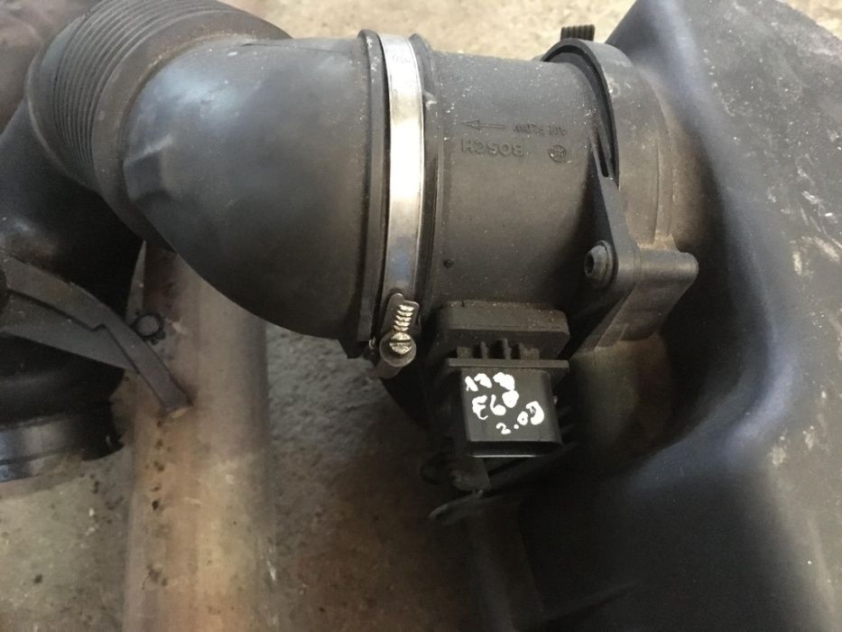 Debitmetru aer pentru BMW 520d e60 177cp