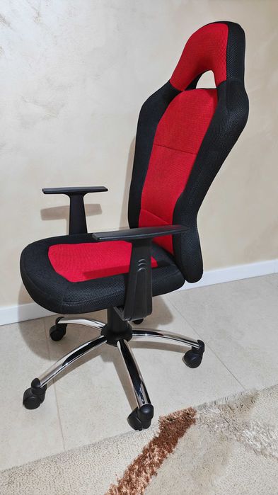 Scaun birou gaming rotativ
