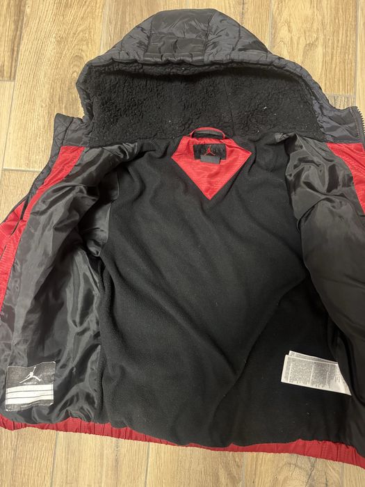 Дестко зимно яке Nike Jordan