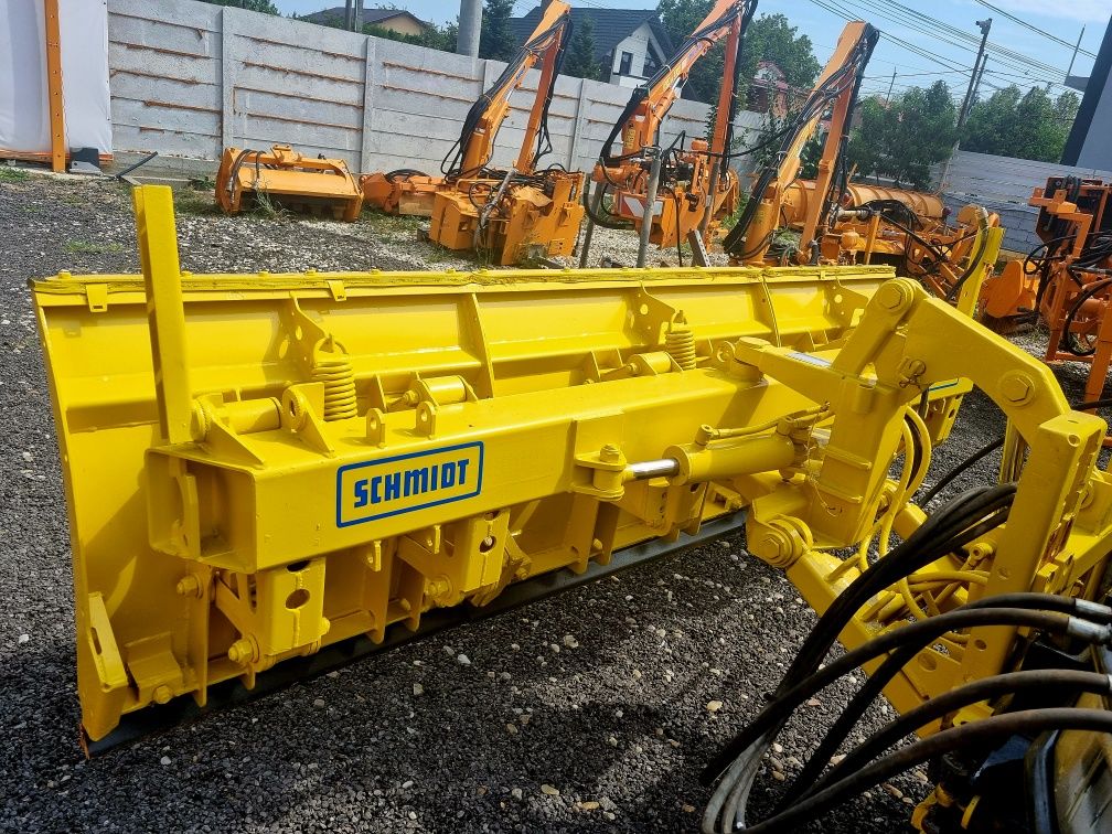 Unimog u400 u300 u500