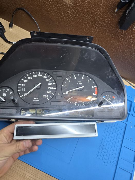 Табло Километраж за BMW e34 e32 525i 530i 540i M50B25 M60