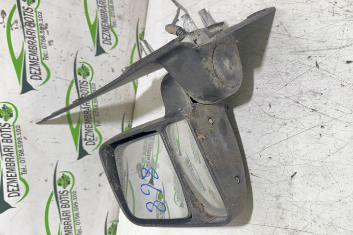 Oglinda stanga Ford Transit Connect prima generatie