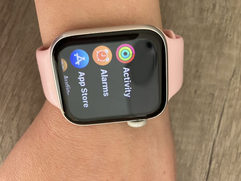 Apple iWatch SE22 часовник