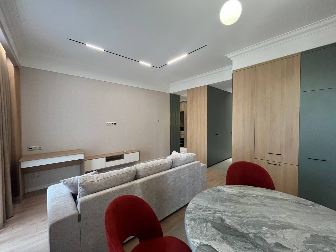 Продам 2/8/12 62м2 в ЖК Green Island, ор-р: ул. Садыка Азимова
