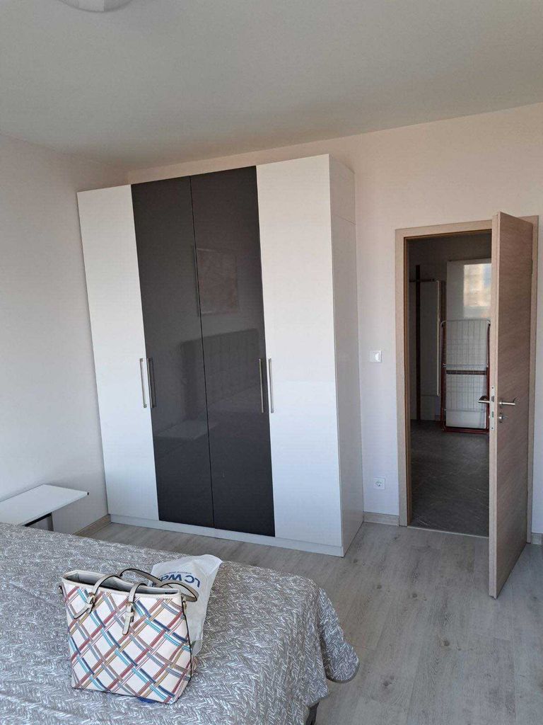 Дава се под наем Двустаен апартамент в София, Борово - 60 кв.м за 765 € - Снимка #3