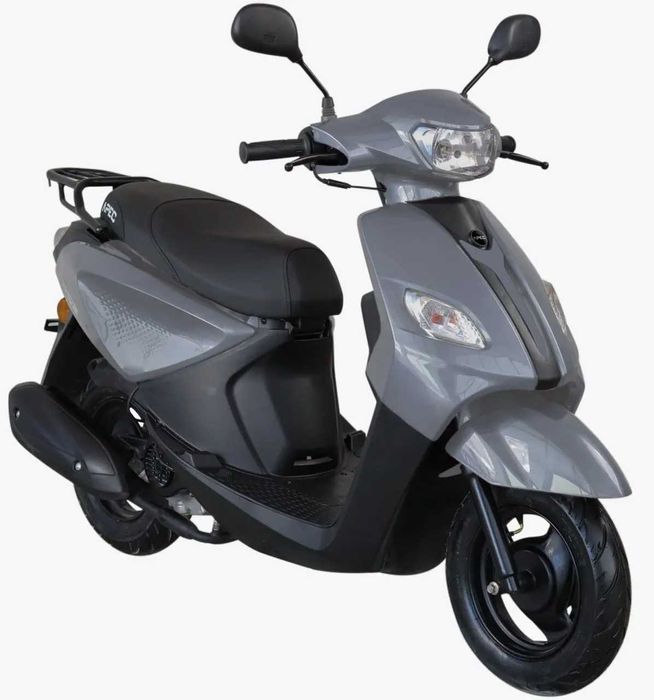 Scuter 49 cc, pe benzina