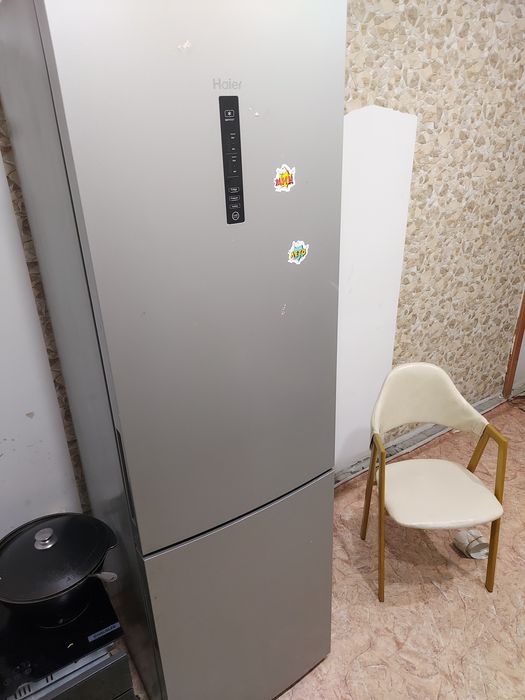 Продам холодильник Haier