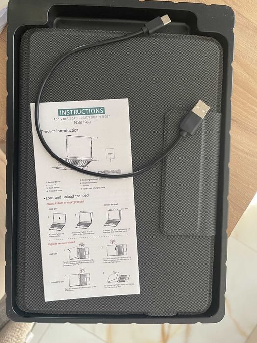 Калъф/клавиатура за iPad 10.9"/11"