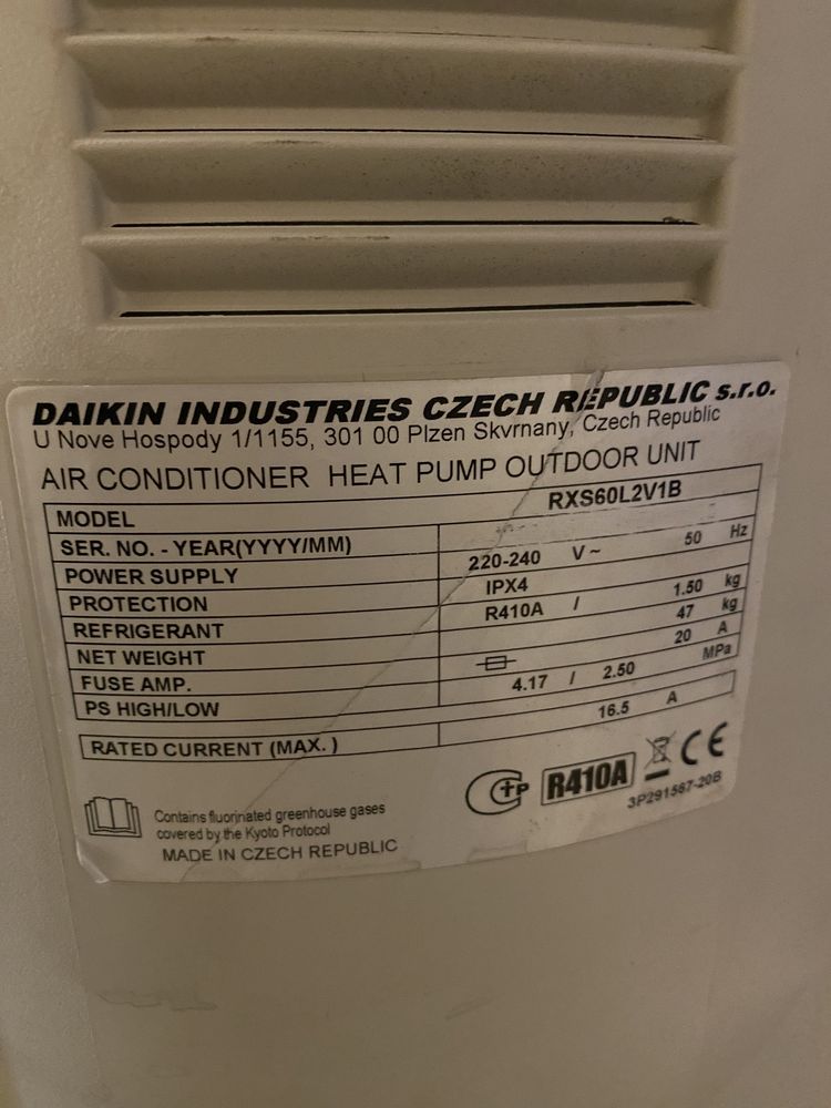Daikin климатик 18ка таванно подов монтаж 5,8kw