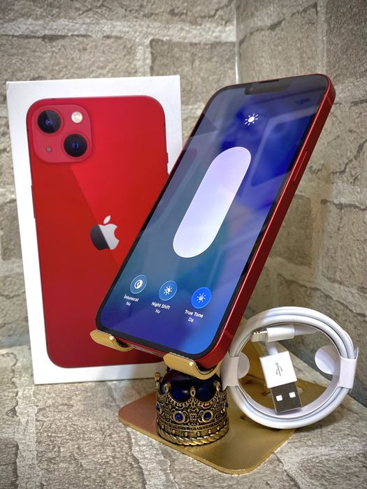 iPhone 13 *Baterie 100%*  / Red Product 128 GB