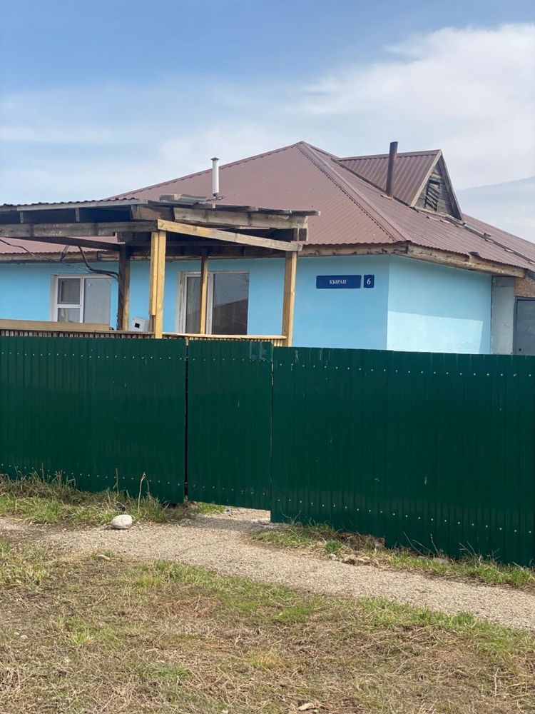 Частный дом в поселке Шыгыс