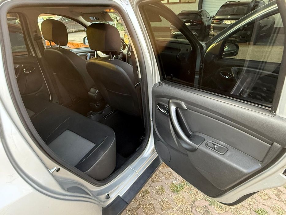 DUSTER 2,  1.5 2017, 4x4, scaune încălzite,  4 Geamuri electrice
